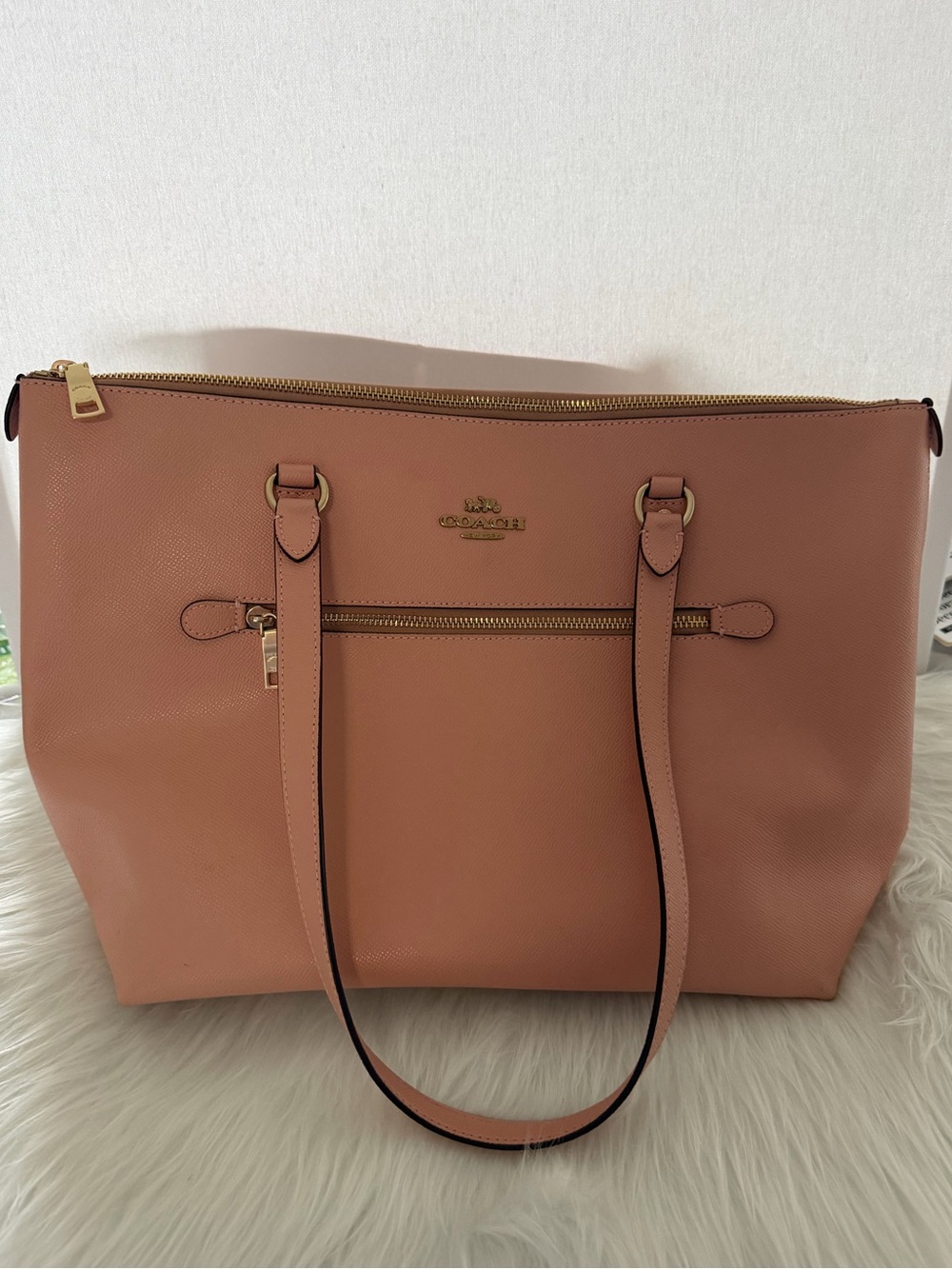 Coach Leather Tote Bag in Blush Pink - Picture 1 of 6
